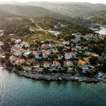 Oasis Apartman *