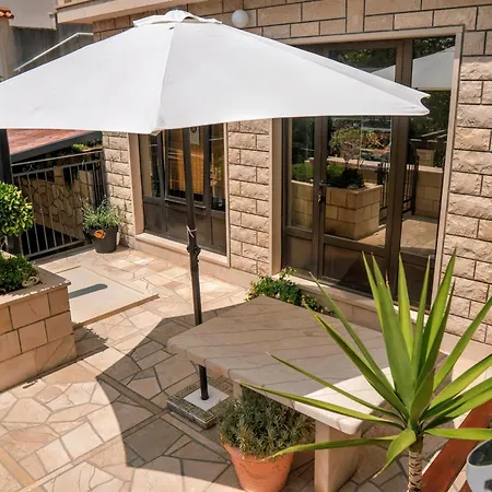 Oasis Apartament *