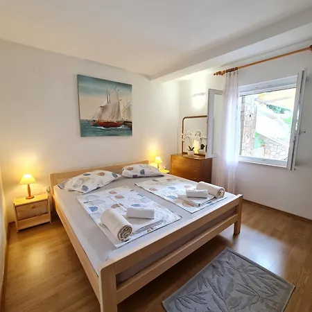 Oasis * Selca (Brac)